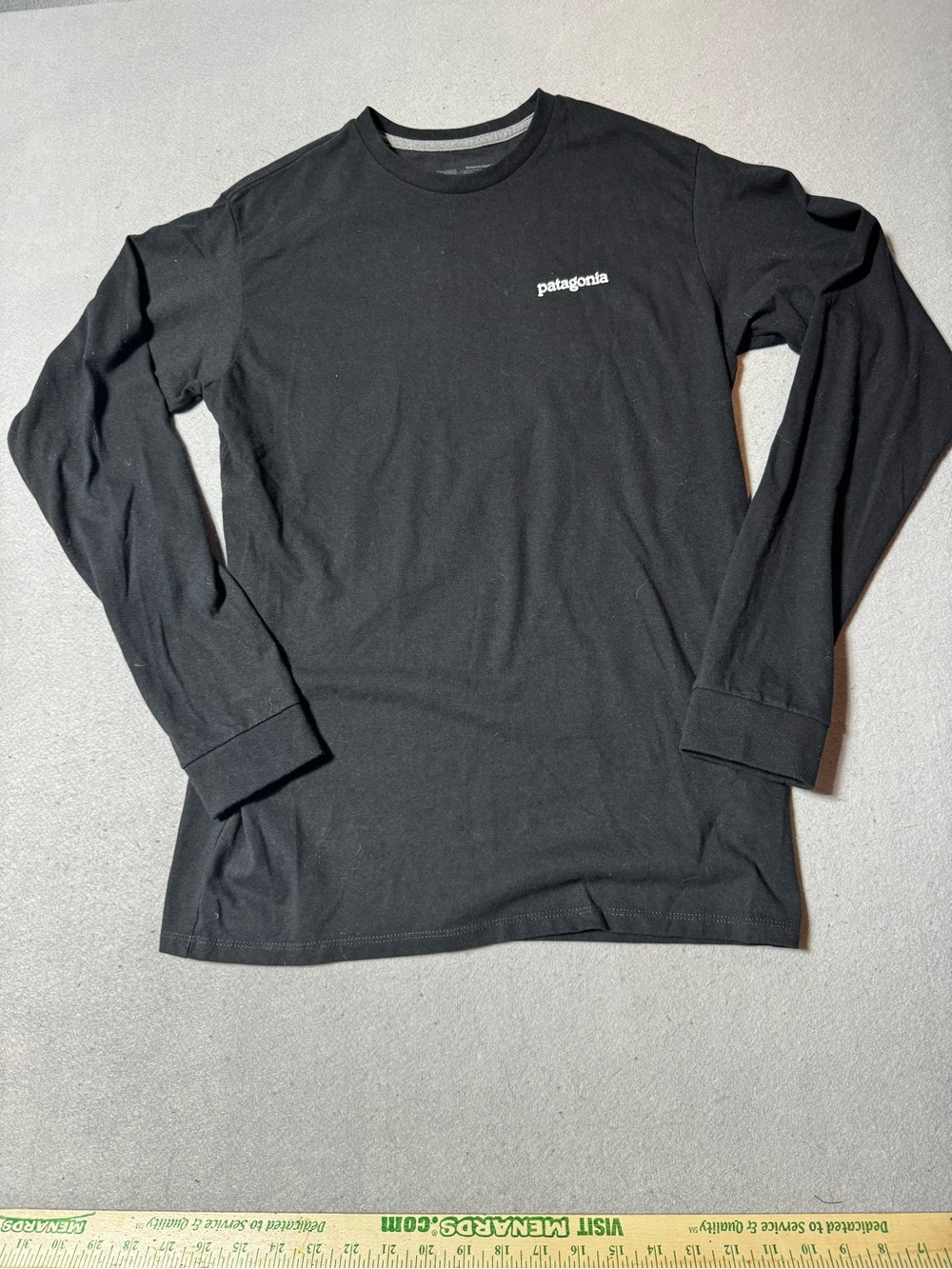 NWOT Patagonia Black Long-Sleeve Logo Tee - Small Chest Print